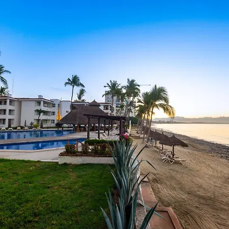 Vista Vallarta All Suites On The Beach-2
