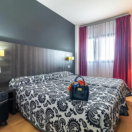 Hotel Abades Via Norte-2