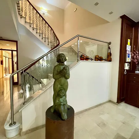 Hotel San Sebastián Hospedería-2