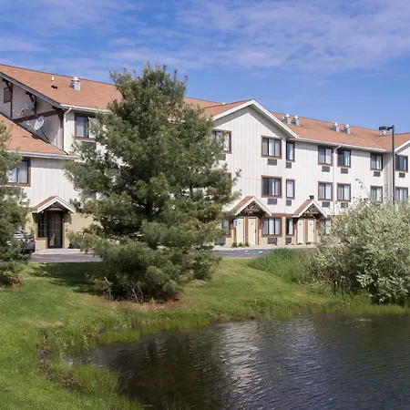White Pine Inn & Suites-2