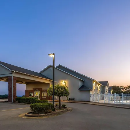 Days Inn By Wyndham Mountain Home-3