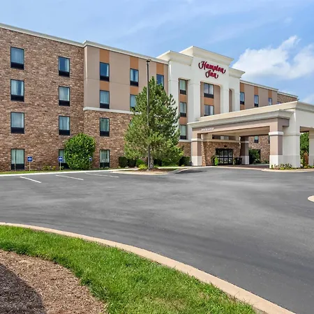 Hampton Inn Dekalb - Near The University-3