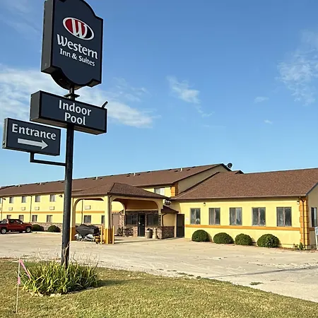Western Inn & Suite Grinnell Ia-3
