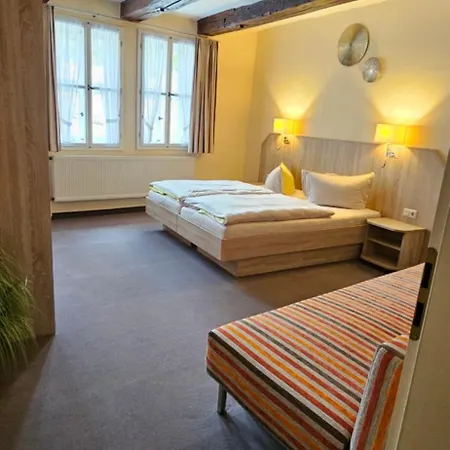 Hotel Zum Schloss-3