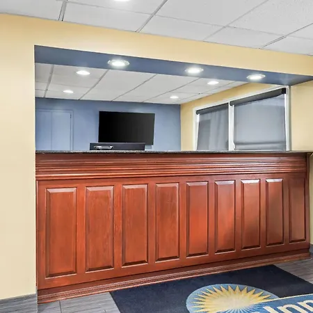 Days Inn By Wyndham Jacksonville Nc-3