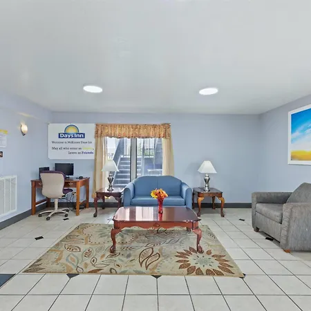 Days Inn By Wyndham Mckinney-2