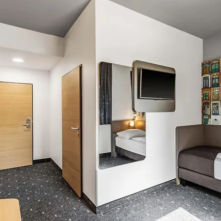 B&B Hotel Lübeck-Hbf-3