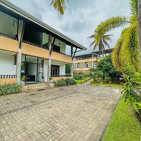 Sunrise Palace Negombo-2