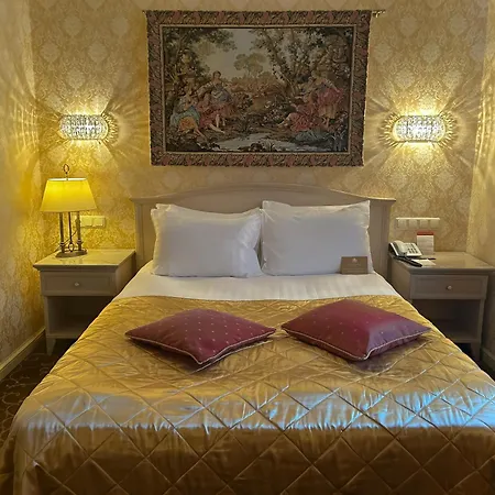 Imperial Hotel & Restaurant-3