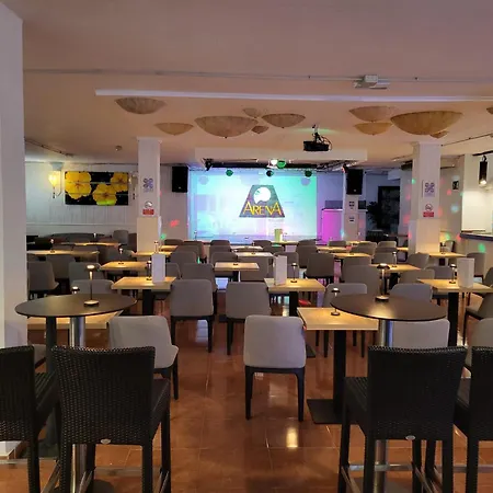 Hotel Arena Suite - Adults Only-2