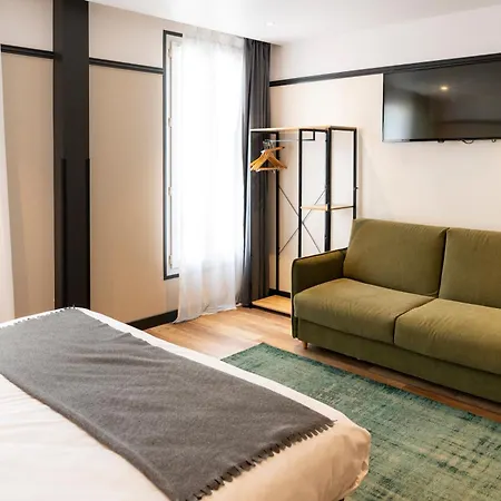 Hotel Sub-3