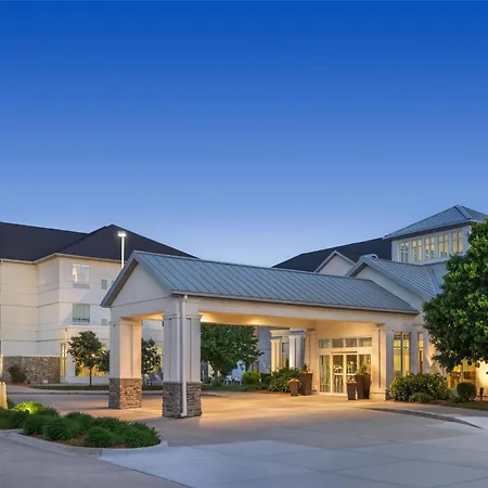 Hilton Garden Inn Ames-3