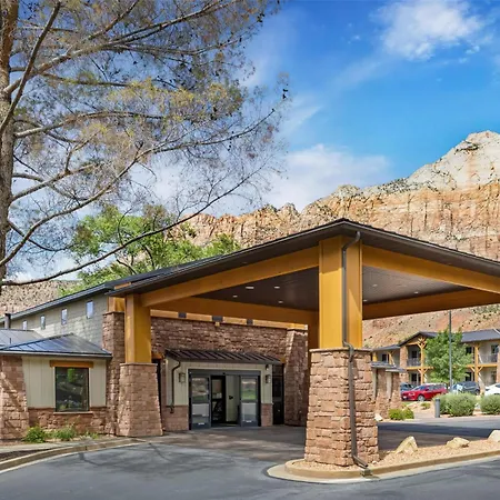 Best Western Plus Zion Canyon Inn & Suites-3