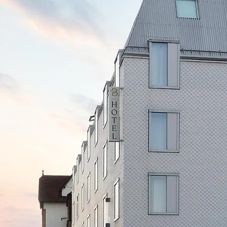 Hotel Bergamo Modern&zentral in Ludwigsburg Klimaanlage 3 Min zum Schloss WLAN Frühstück optional besonderes nachhaltiges Stadthotel in moderner Holzbauweise-3