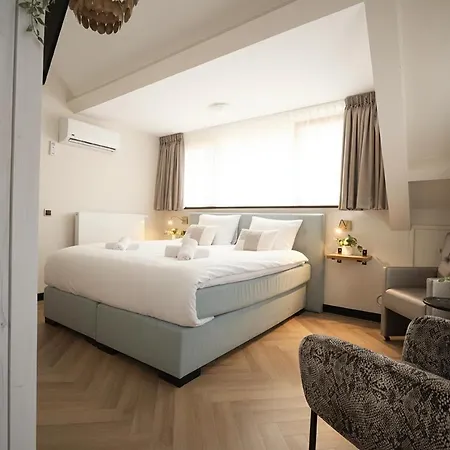 Harmony Room At The Best Location-2