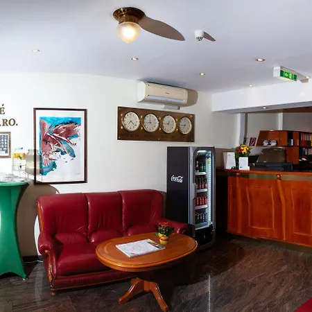 Suite Hotel 900M Zur Oper-3