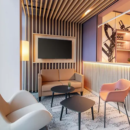 7 Days Premium Hotel Salzburg-Urstein-3