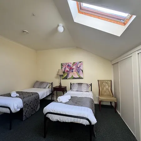 Toorak Manor Hotel Free Parking-3