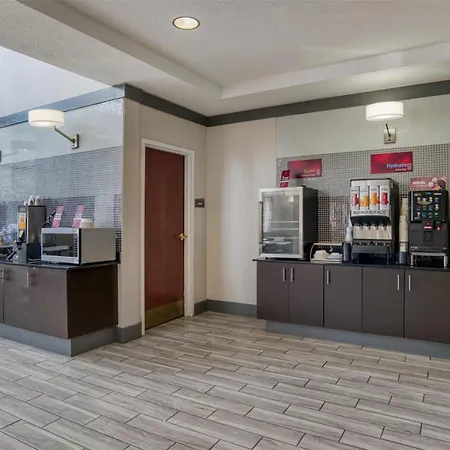 Best Western Plus Philadelphia-Choctaw Hotel And Suites-3