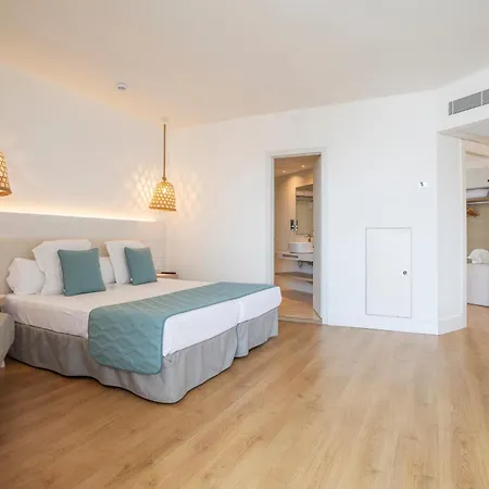 Leonardo Royal Hotel Ibiza Santa Eulalia-2