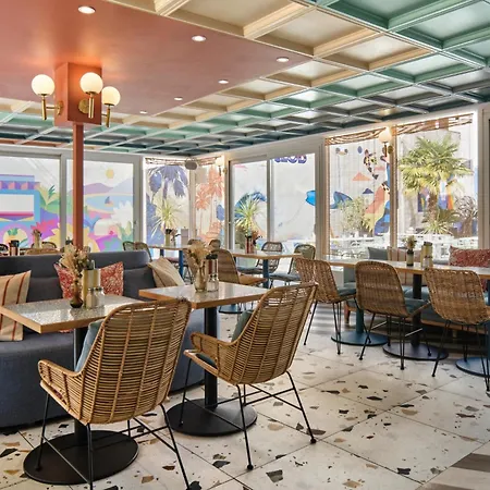 Hotel Chromatics & Restaurant Hill Club By Happyculture-3