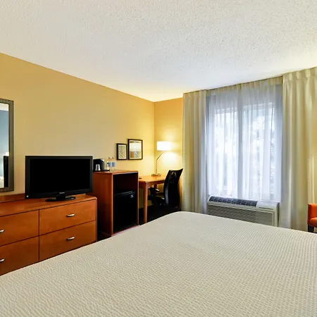 Fairfield Inn & Suites Dallas Medical/Market Center-3