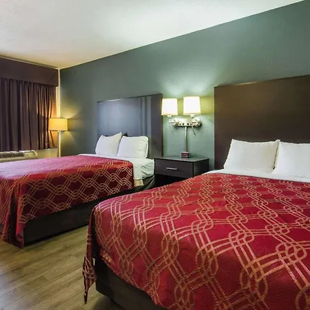 Econo Lodge Near Motor Speedway-3