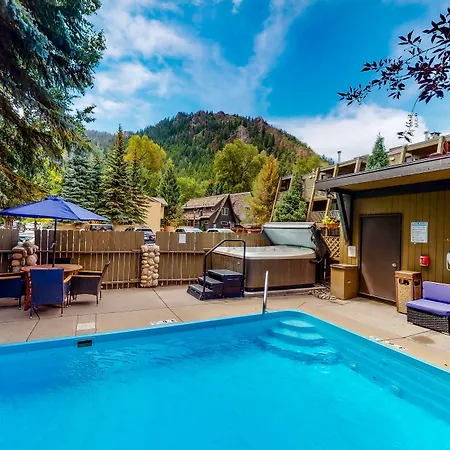 Aspen Mountain Lodge-2