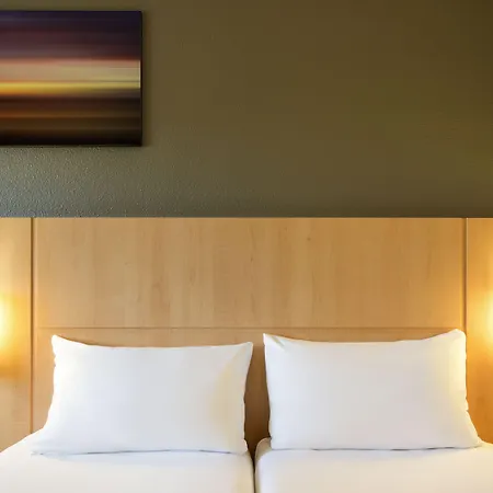 Ibis Utrecht-3