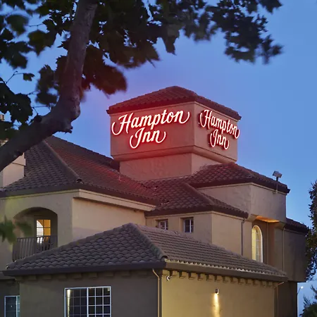 Hampton Inn Morgan Hill-3