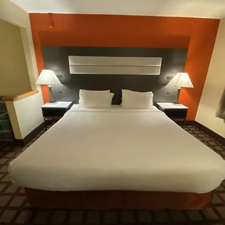 Americinn By Wyndham Hudson-2