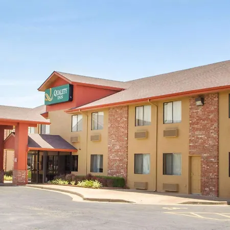 Quality Inn Broken Arrow - Tulsa-3
