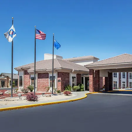 Comfort Inn & Suites Near Fallon Naval Air Station-2