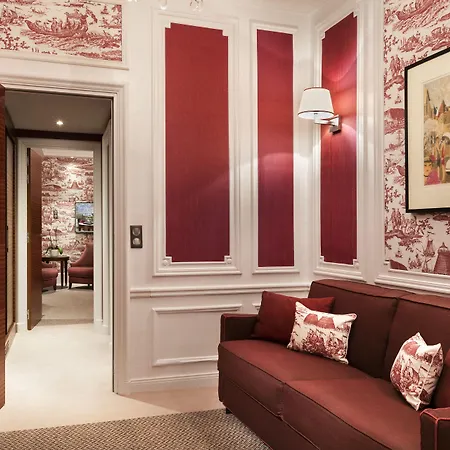 Hôtel Barrière Le Normandy-2
