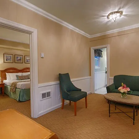 Carmel Bay View Inn-3