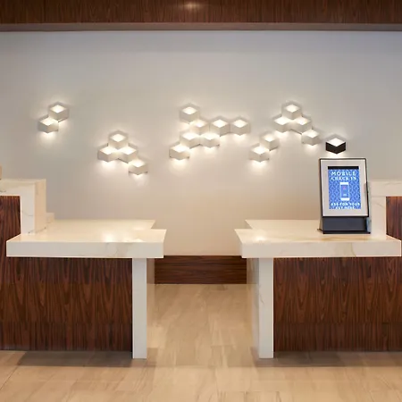 Marriott East Lansing At University Place-3