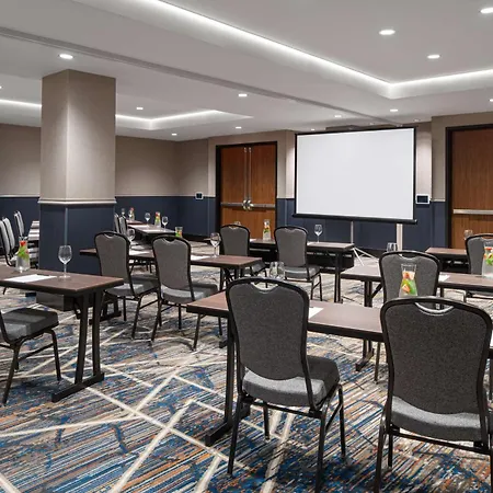 The Alloy, A Doubletree By Hilton - Valley Forge-3