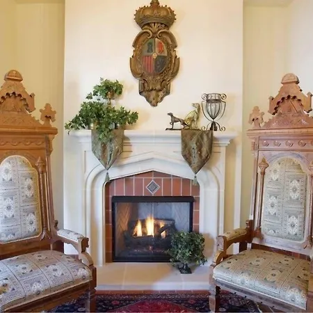 Best Western Premier Mariemont Inn-3