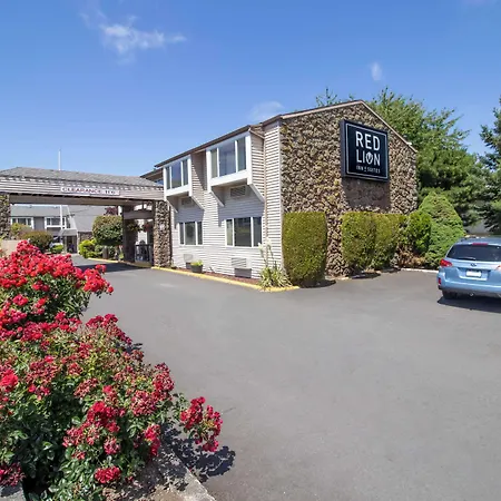 Red Lion Inn & Suites Vancouver-2