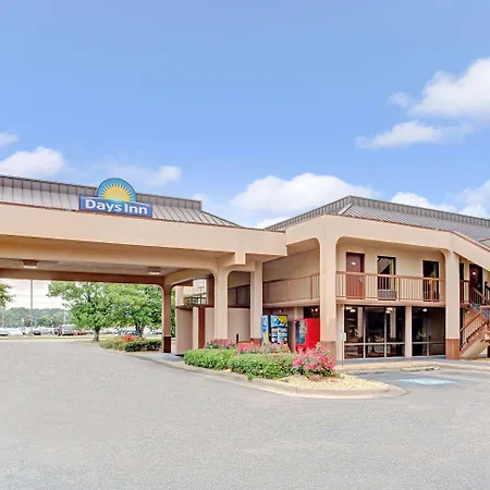 Days Inn By Wyndham Wilson-2