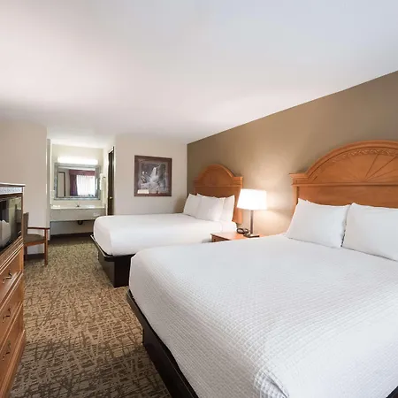 Best Western Bidarka Inn-3