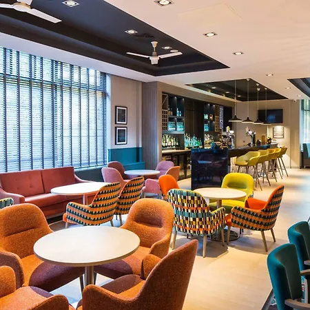 Leonardo Hotel Belfast-2