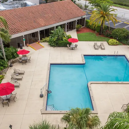Ramada By Wyndham West Palm Beach Airport-3