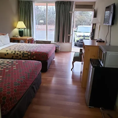 Mountain Home Inn-3