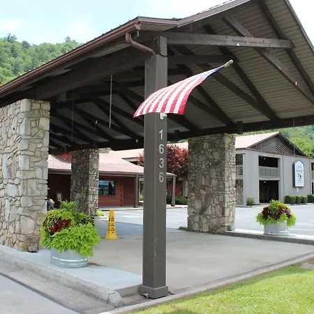 Great Smokies Inn - Cherokee-3