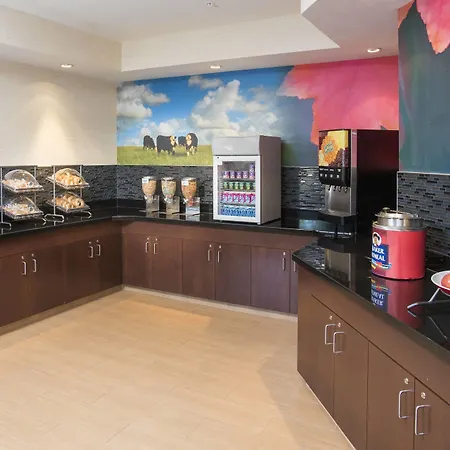 Fairfield Inn & Suites By Marriott Terre Haute-3