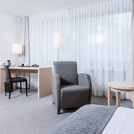 Mercure Hotel Duesseldorf Neuss-3