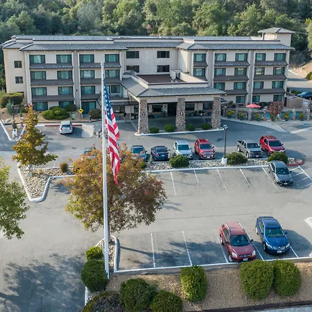 Yosemite Southgate Hotel & Suites-2