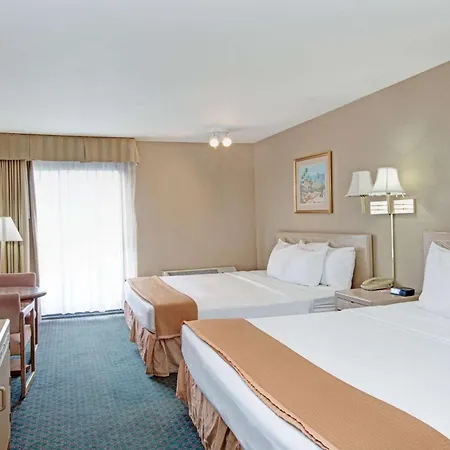 Howard Johnson By Wyndham Torrance-2
