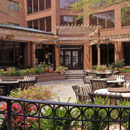 Doubletree Suites By Hilton Charlotte/Southpark-3